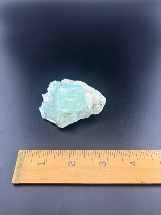 Apophyllite, Stilbite, Chalcedony